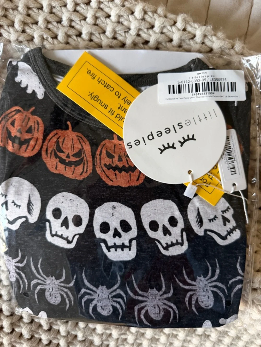 Kids Black Halloween Short Sleeve Pajama Set with Pumpkins & Skulls